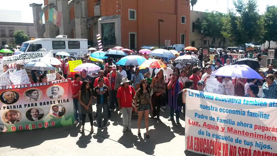 "Seguimos en la lucha, no vamos a aceptar ningún tipo de negociación".