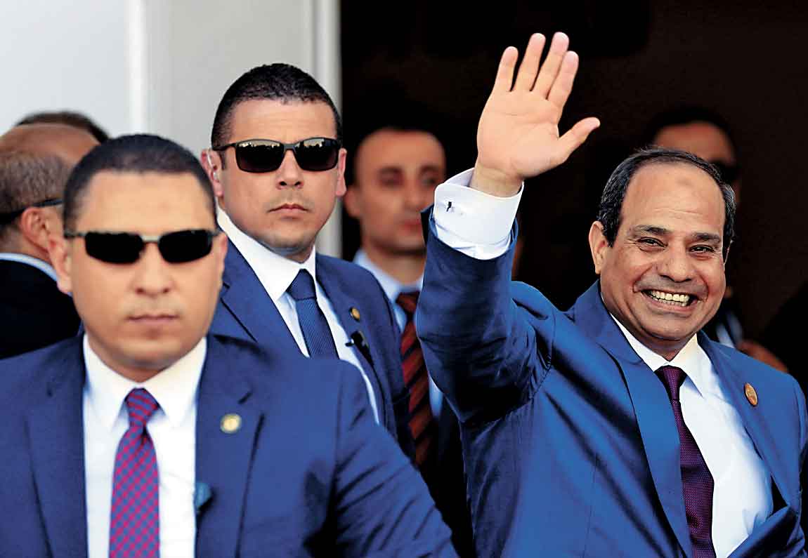 El mandatario golpista y ex mariscal, Abdel Al-Sissi, derrocó al presidente constitucional Mursi.