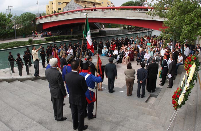 Diversos funcionarios de Gobierno participaron en la ceremonia. 