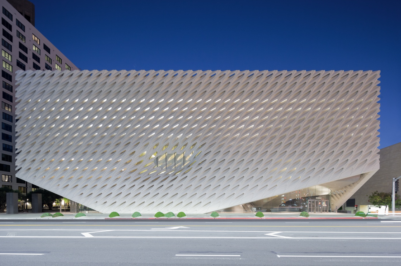 El edificio diseñado Diller Scofidio se encuentra en el centro de Los Angeles. 