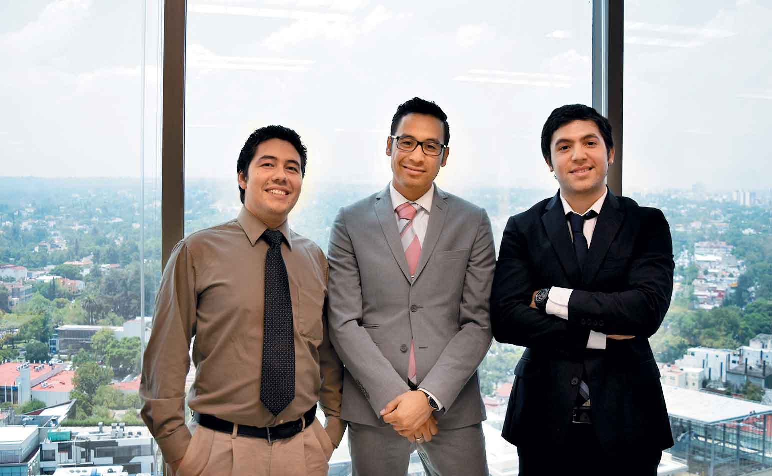 Jorge Carrasco, Héctor Garza y Miguel Ángel Montes ganaron un concurso de la Fundación Odebrecht.