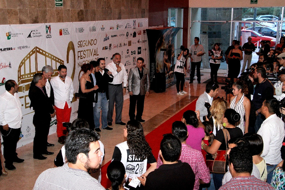 Por segundo año arrancó el Festival Nacional de Cine en Torreón y para dar pie a esta muestra se presentaron en Citi Cinemas el documental 'Sueños Mx'