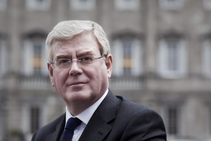 Eamon Gilmore impartirá la conferencia Una isla de 6 millones y una nación de 70 millones.