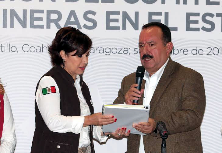 El secretario de gobierno, Víctor Zamora acompañó a la secretaria de Desarrollo Agrario, Territorial y Urbano.