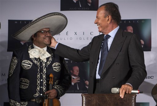 Julio Iglesias 