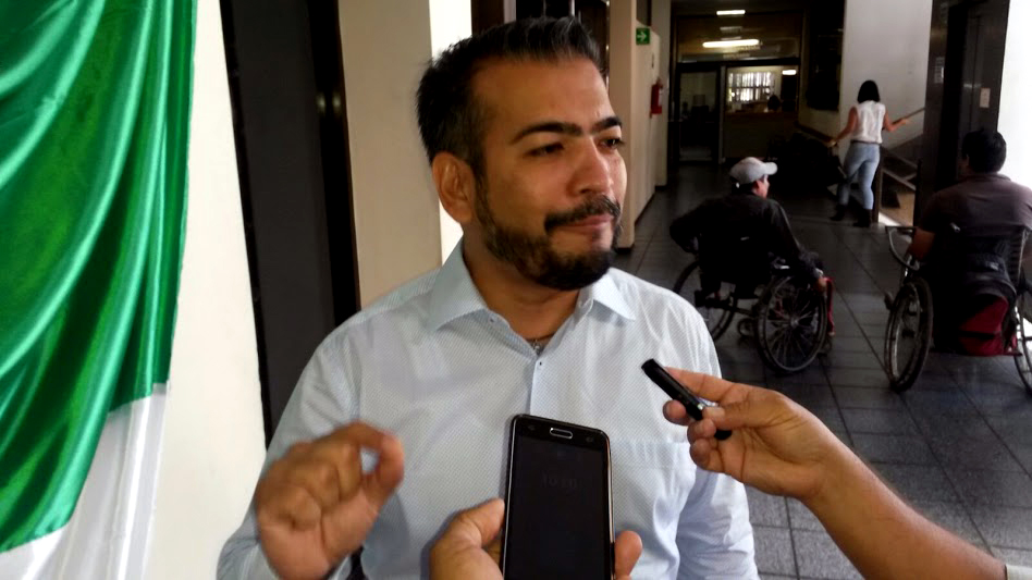 Rigoberto Flores Ochoa quiere ser el candidato a la alcaldía del PRI en Gómez Palacio.