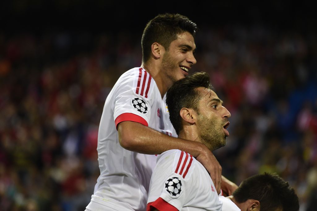 Raúl Jiménez celebra el gol del empate ante el Atlético de Madrid 