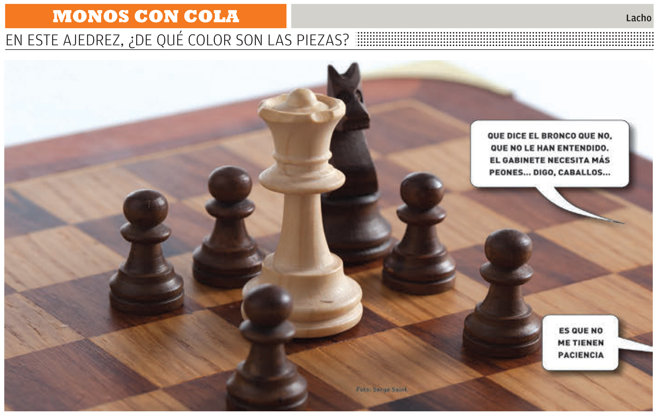 En este ajedrez, ¿de qué color son las piezas?