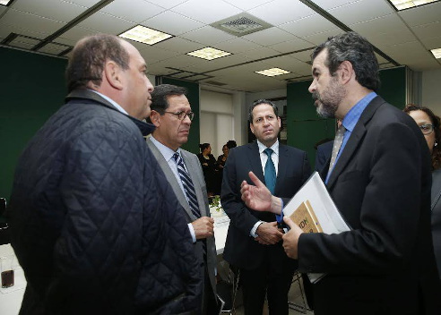 El presidente en turno de la Conago, Eruviel Ávila. 