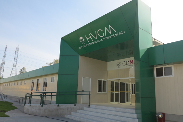 La Secretaría de Obras del DF terminó la construcción del primer hospital veterinario del DF.