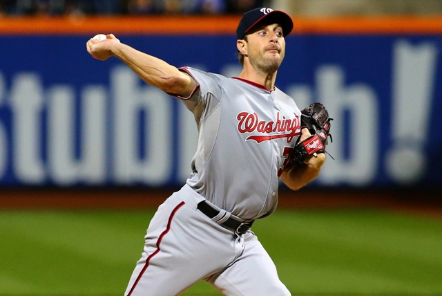 Max Scherzer, pitcher de los Nacionales, ponchó a 17 rivales en su juego sin hit