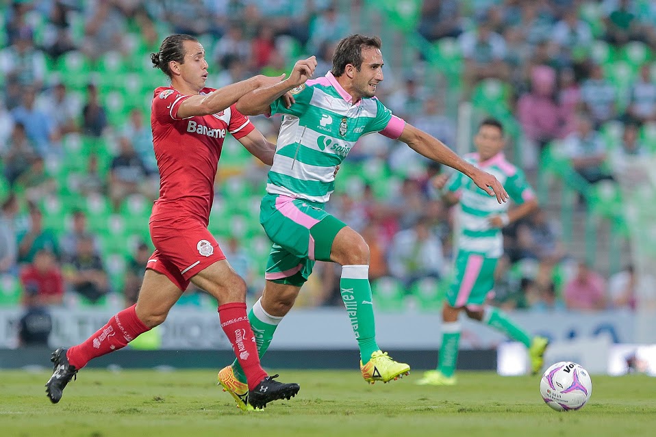La campaña fue presentada durante el medio tiempo del partido Santos Laguna vs Toluca en el Estadio Corona.