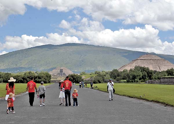 Un millón 567 mil personas visitaron Teotihuacan entre enero y julio de este año.