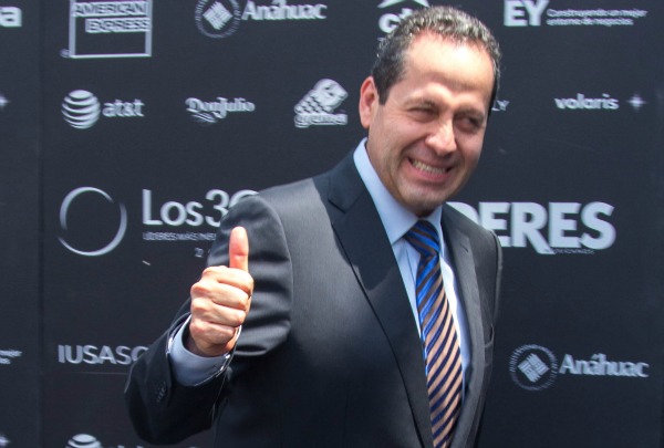 El gobernador mexiquense Eruviel Ávila dijo que 820 mil mexiquense habían mejorado su calidad de vida. 
