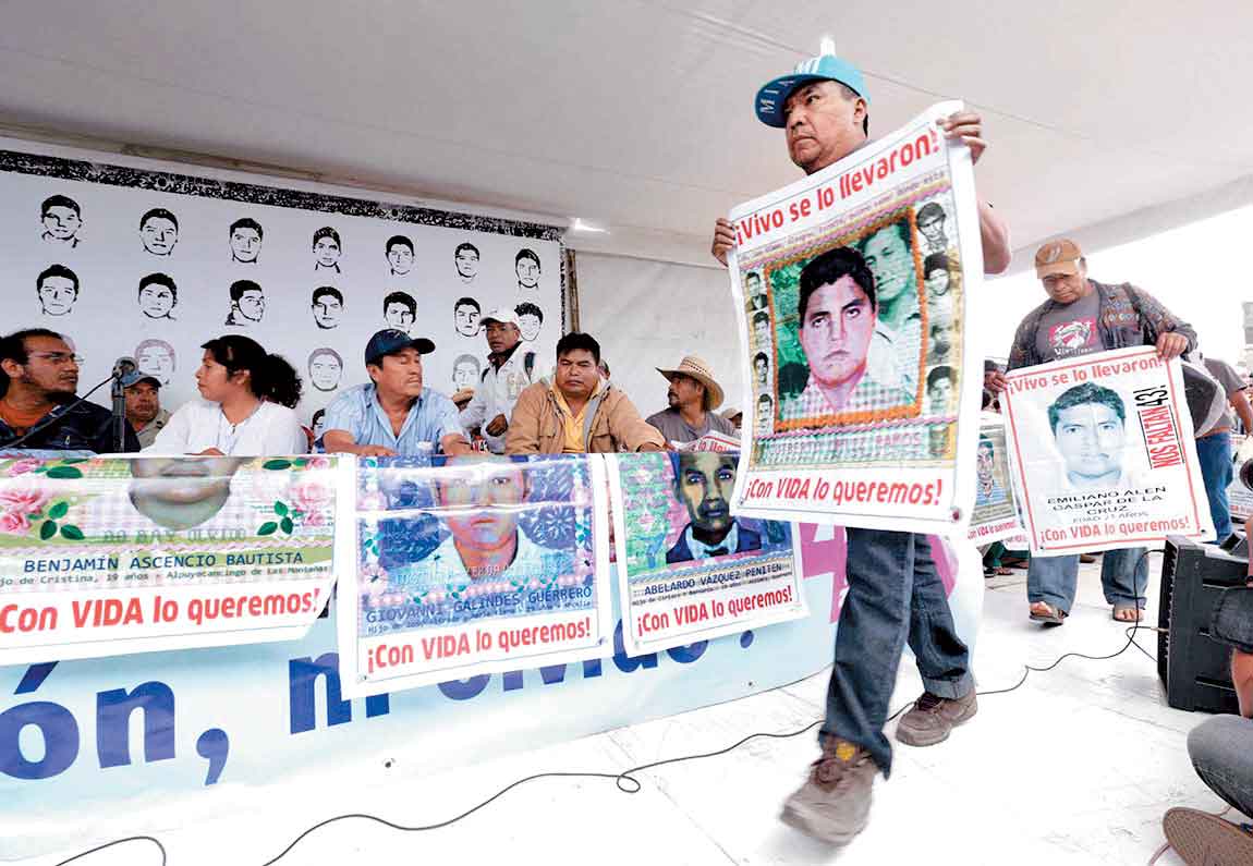 Los padres de los estudiantes se reunieron con el presidente Enrique Peña Nieto el 24 de septiembre.