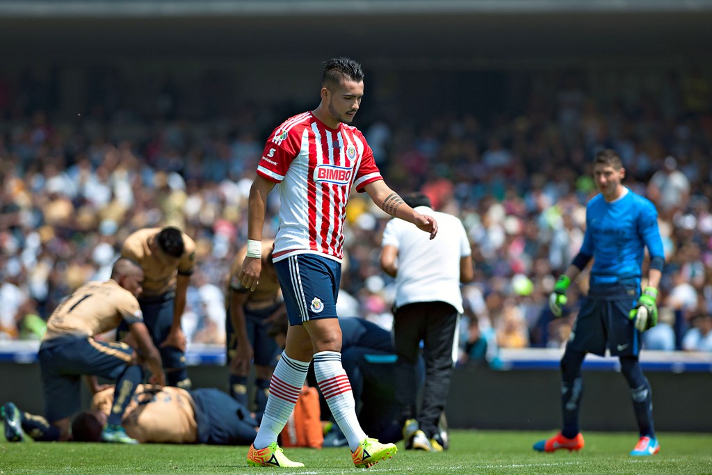 Vázquez no verá acción en el duelo de Chivas ante Puebla 