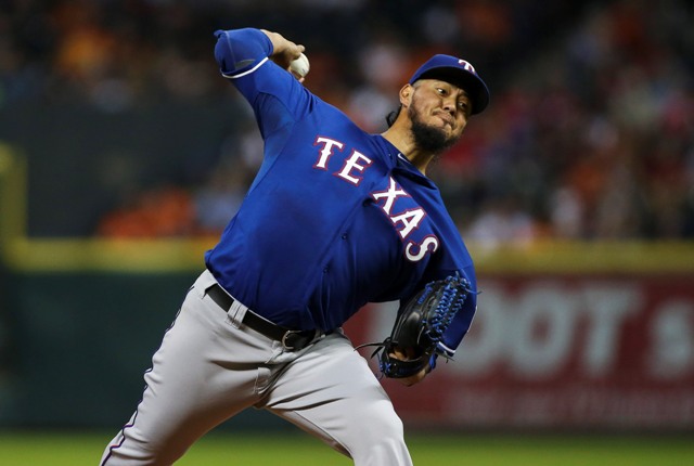 Yovani Gallardo, lanzador mexicano de los Texas Rangers