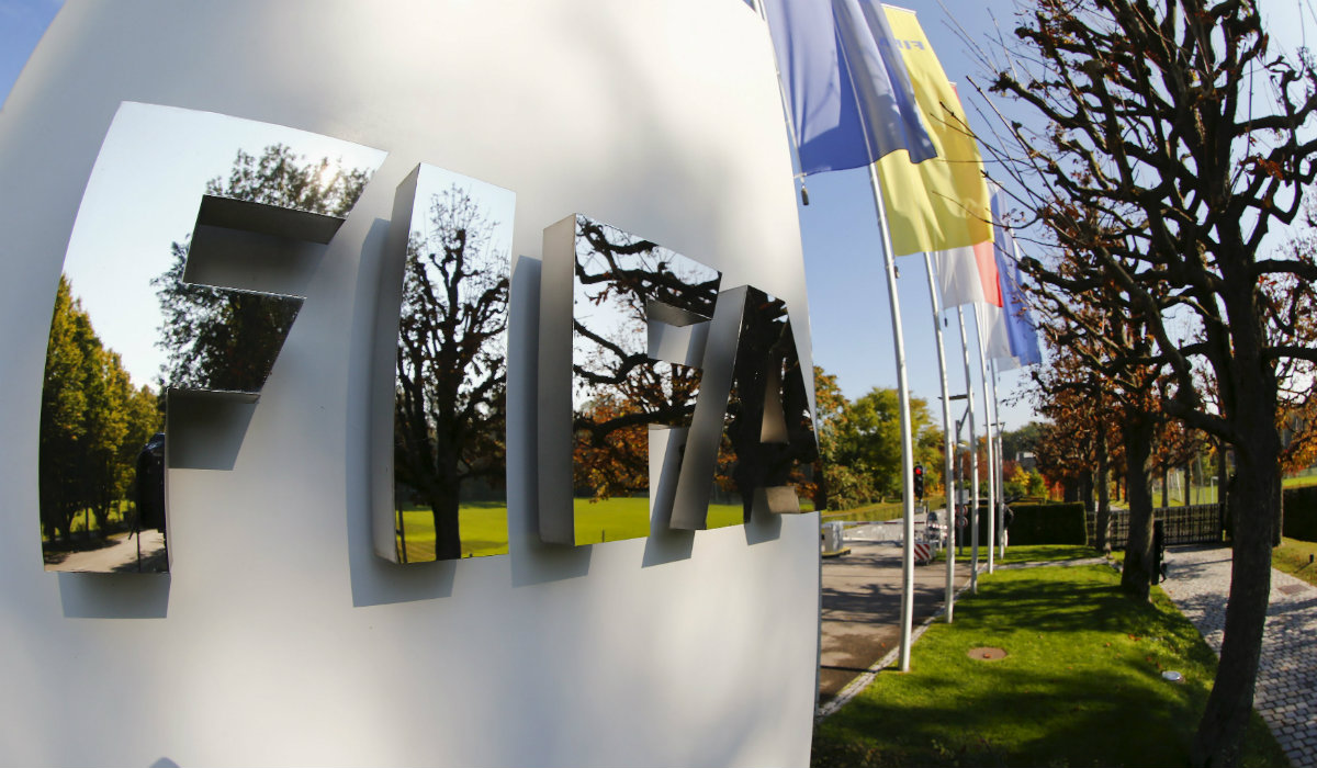 Comité de Ética de la FIFA mantiene sus investigaciones sobre los casos de Blatter y Platini 