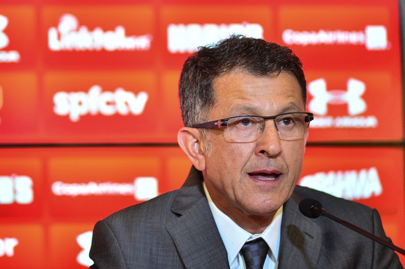 Juan Carlos Osorio en conferencia de prensa 