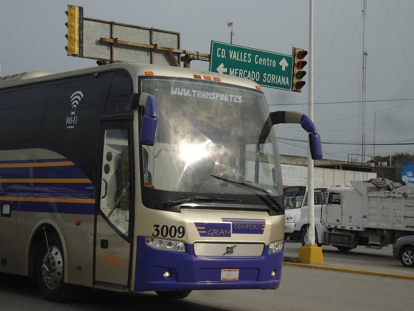 El costo del boleto es muy elevado para viajar a la capital potosina.