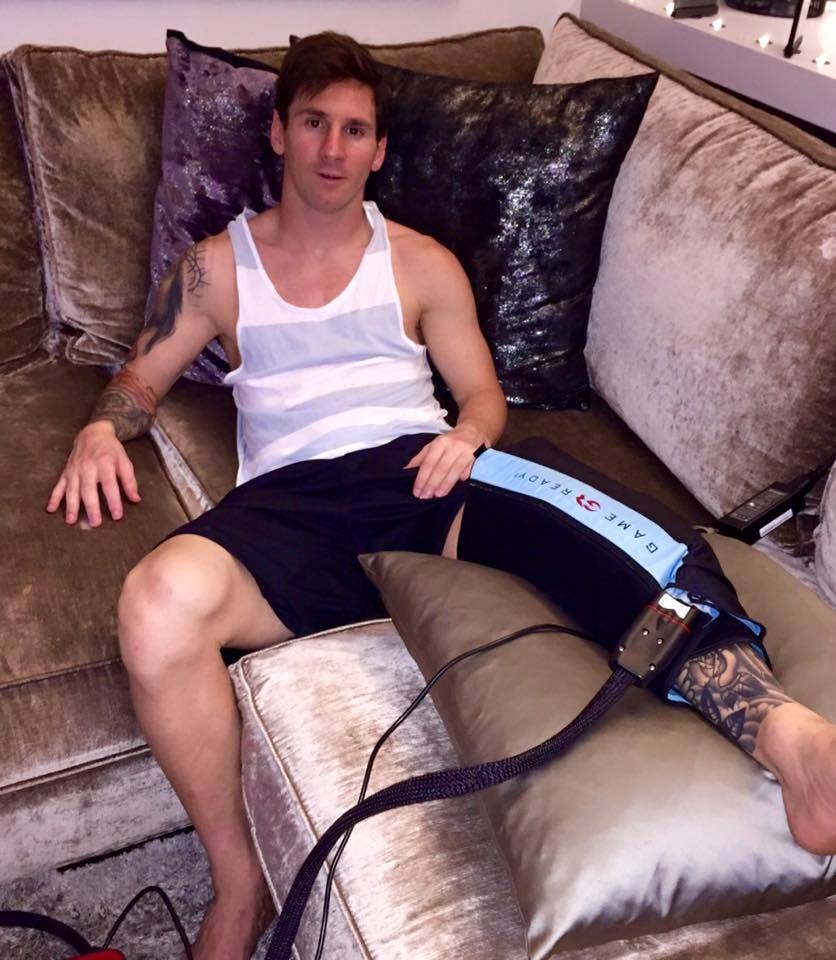 Messi se recupera de una lesión en la rodilla 