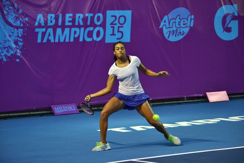 Victoria Rodríguez, avanzó a los cuartos de final del Abierto de Tenis Tampico.