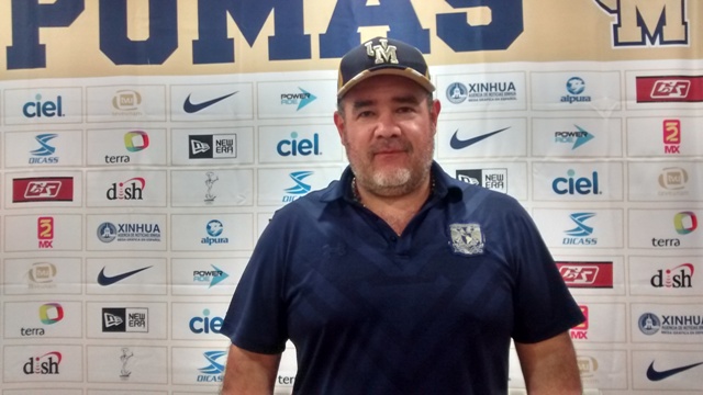 Raúl Rivera, coach de Pumas