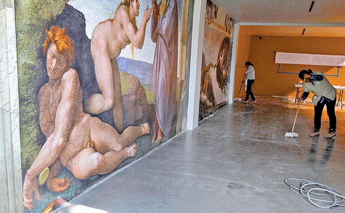 Los últimos toques para una exposición que espera tener 200 mil visitantes.