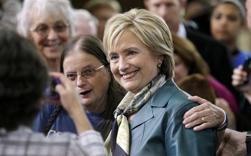 Hillary Clinton y los demás aspirantes demócratas vivirán el martes en Las Vegas su primer debate partidario televisado