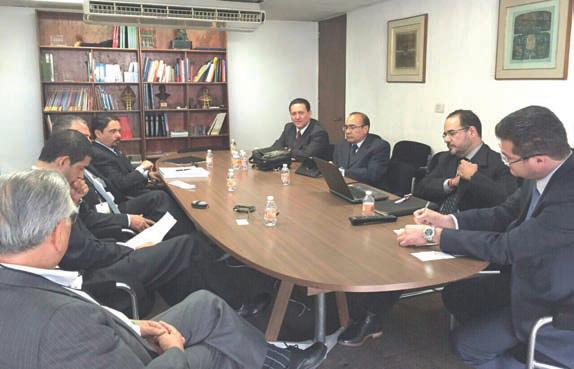 Integrantes del Consejo Empresarial de Madero, organismo que llama a evitar la parálisis de obras.