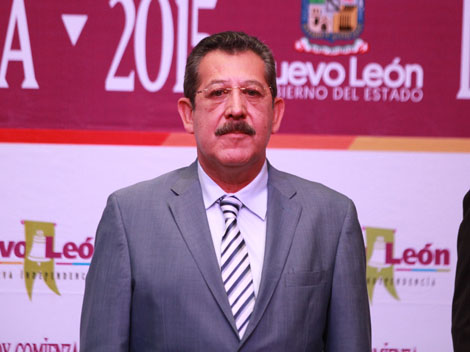 El contra almirante Augusto Cruz Morales, titular de la Agencia Estatal de Investigaciones (AEI). 