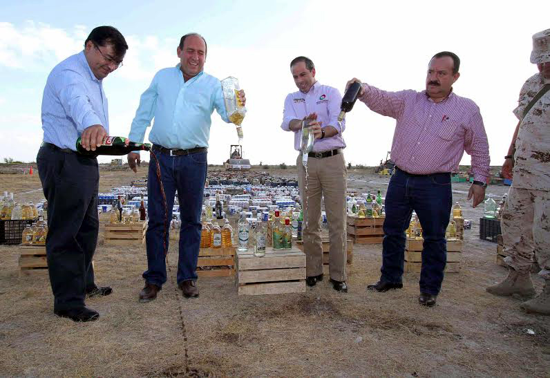 En Coahuila destruyen droga, alcohol y mini casinos.