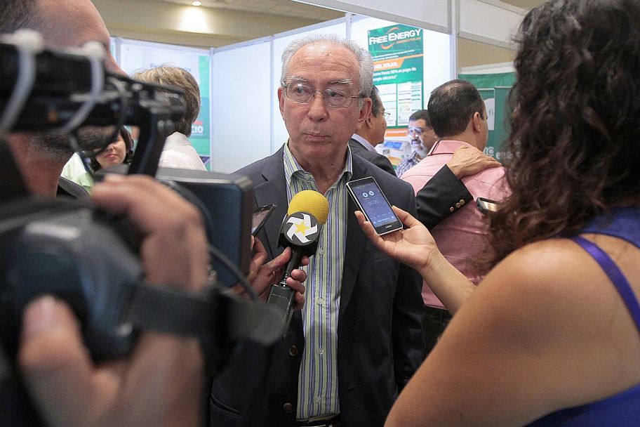 Efraín Villanueva, director general de Energías Limpias.