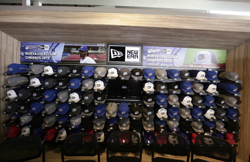 La colección gorras de Charros es la más grande de un equipo de beisbol en México