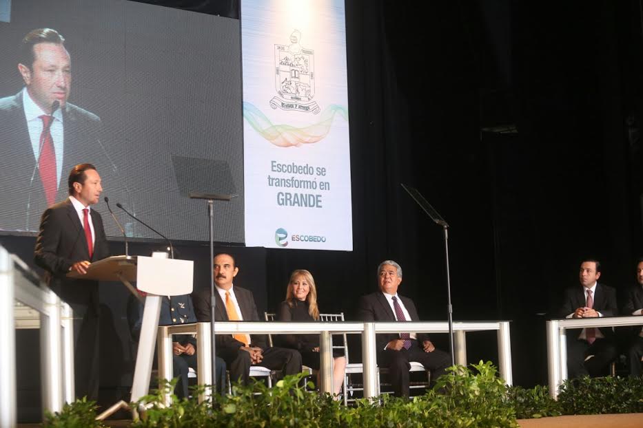 El informe de actividades se realizó en el Teatro Fidel Velázquez. 