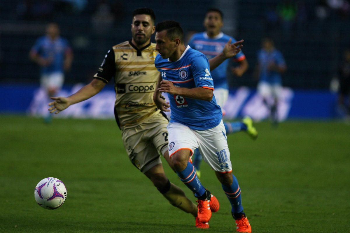 Chaco Giménez en el encuentro ante Dorados de Sinaloa