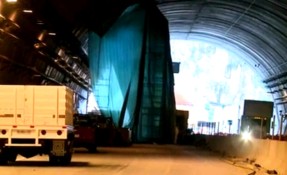 Comenzaron los trabajos de rehabilitación a la autopista.