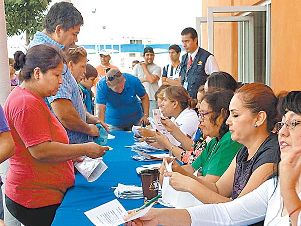 La CIRT entregó decodificadores en Monterrey.
