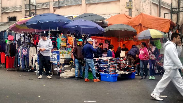 Con el operativo de este lunes, suman ya mil 500 estructuras metálicas de vendedores informales que se retiraron en la zona de Tepito.