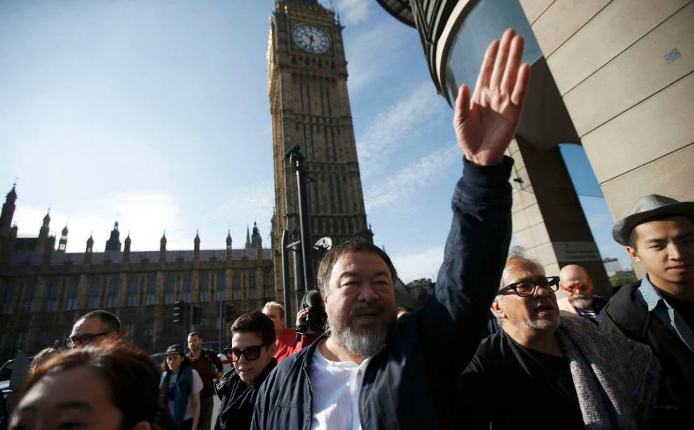 El artista y disidente chino, Ai Weiwei, en una manifestación en Londres el pasado septiembre, en favor de los refugiados en el mundo