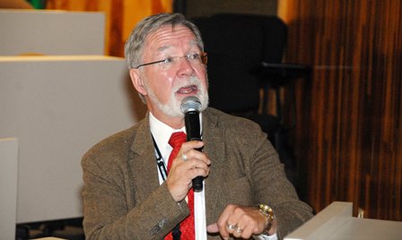 Carlos Gay García, coordinador del programa de investigación en Cambio Climático de la UNAM