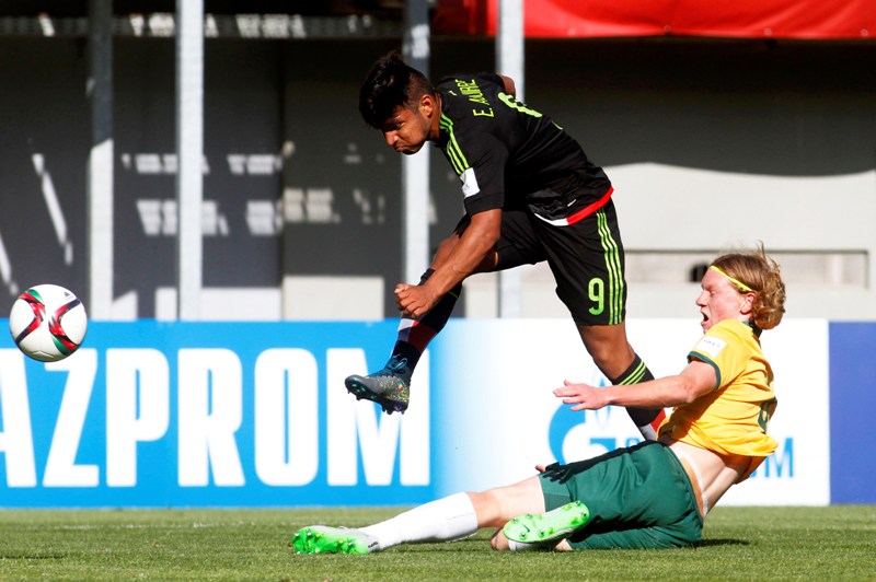 Eduardo Aguirre intentó pero el gol no cayó 