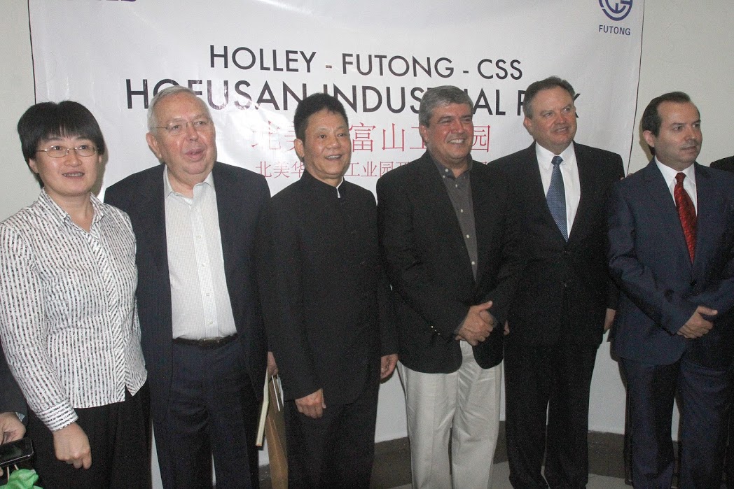 El evento estuvo encabezado por Manuel González, secretario general de Gobierno, y Shao Yingjun, consejera comercial de la Embajada de China en México
