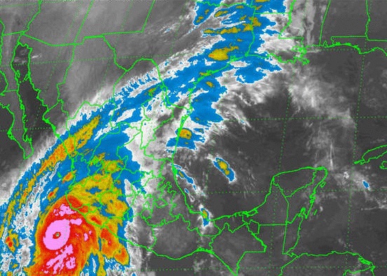 Imagen satelital del huracán "Patricia" a las 11 de la mañana