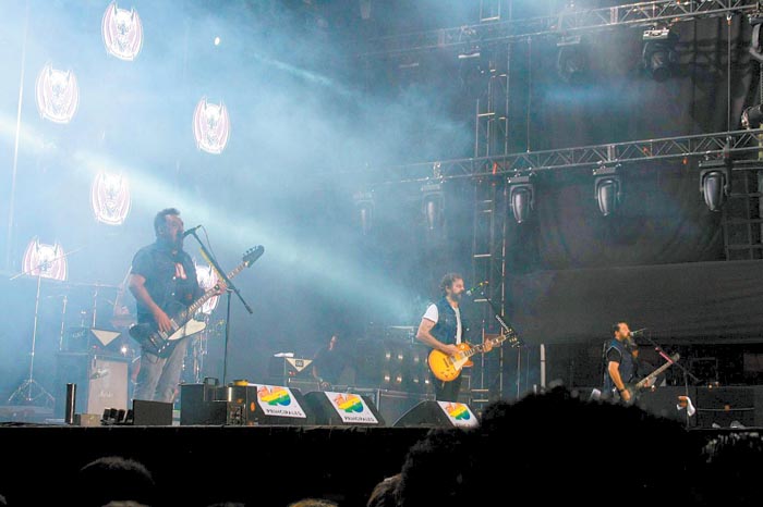 La banda provocó la euforia de los jóvenes. 