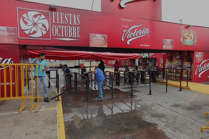 Reabren Fiestas de Octubre 2015