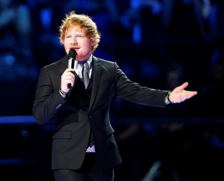 Ed Sheeran fue el encargado de conducir los premios. 