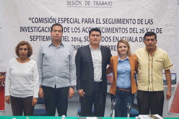 El fiscal Miguel Angel Godínez Muñoz tras su comparecencia ante la Comisión de seguimiento del Congreso local.