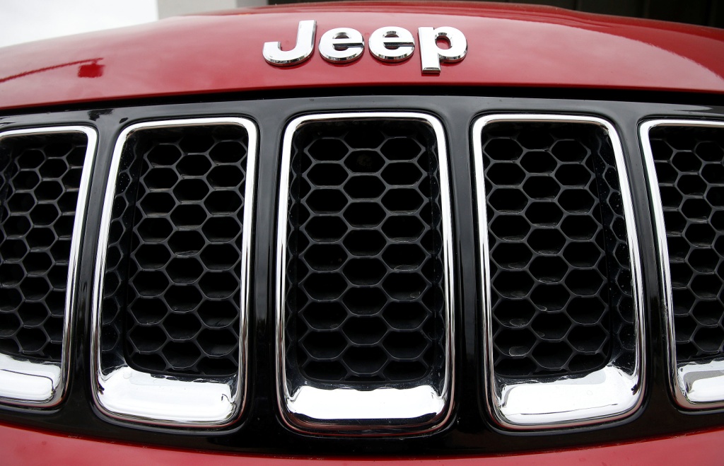 Fiat Chrysler retirará cerca de 94 mil camionetas todoterreno, la mayoría están en Norteamérica. 