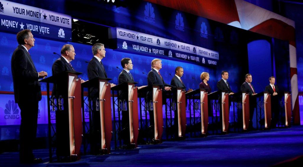 Los aspirantes republicanos a la Casa Blanca durante el tercer debate.